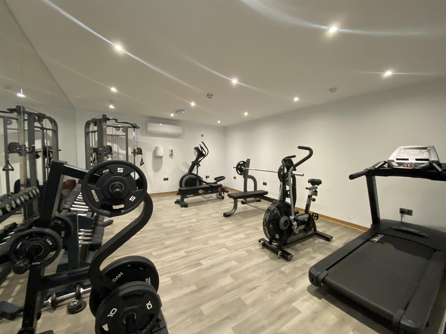 Image of Apartment - 3 Bedrooms - 2 Bathrooms for Rental in Arengos Gardens-Gibraltar, Image 21